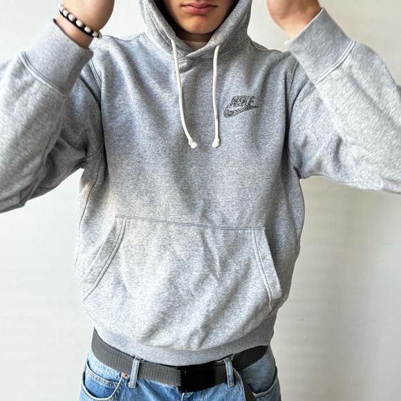 Nike! Grey hoodie, medium weight hoodie. Size S (Men’s) - Picture 1 of 16